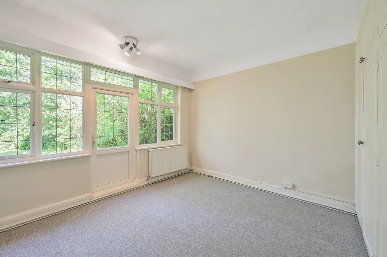 London, NW11, photo 12
