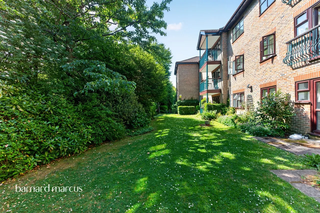 Wray Park Road, Reigate, RH2, photo 19
