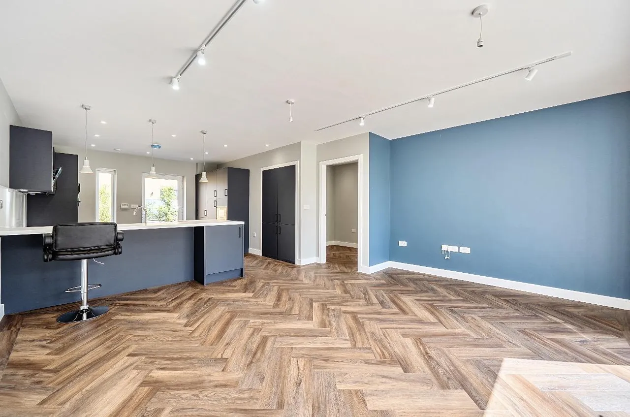 Aspinall Street, Heywood, OL10, photo 8