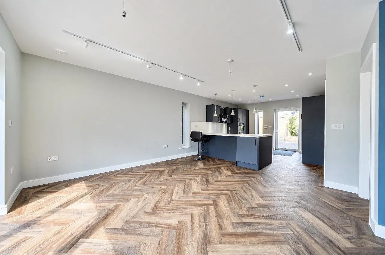 Aspinall Street, Heywood, OL10, photo 4