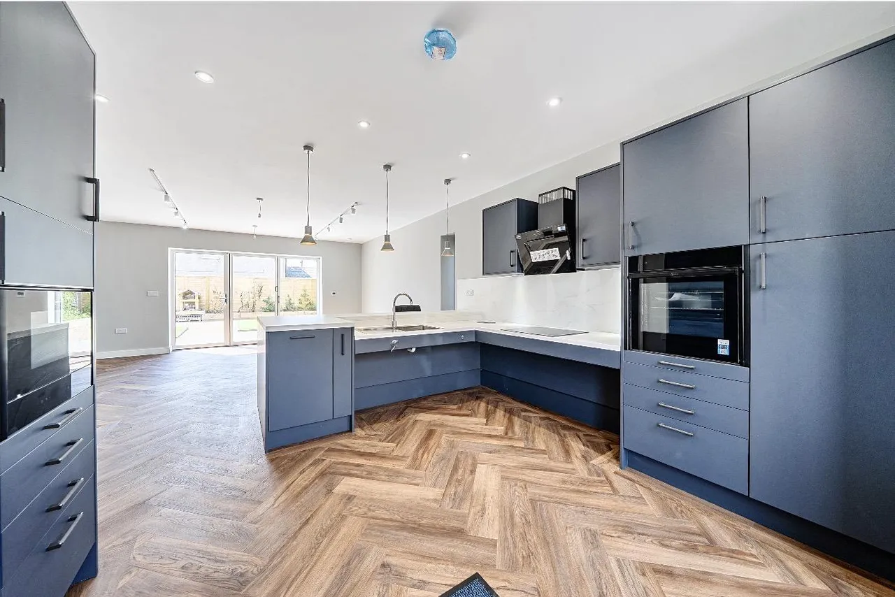 Aspinall Street, Heywood, OL10, photo 3
