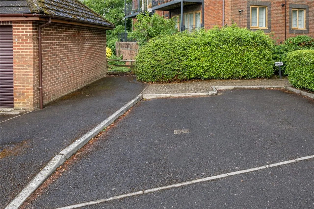 Hollman Drive, Romsey, SO51, photo 14