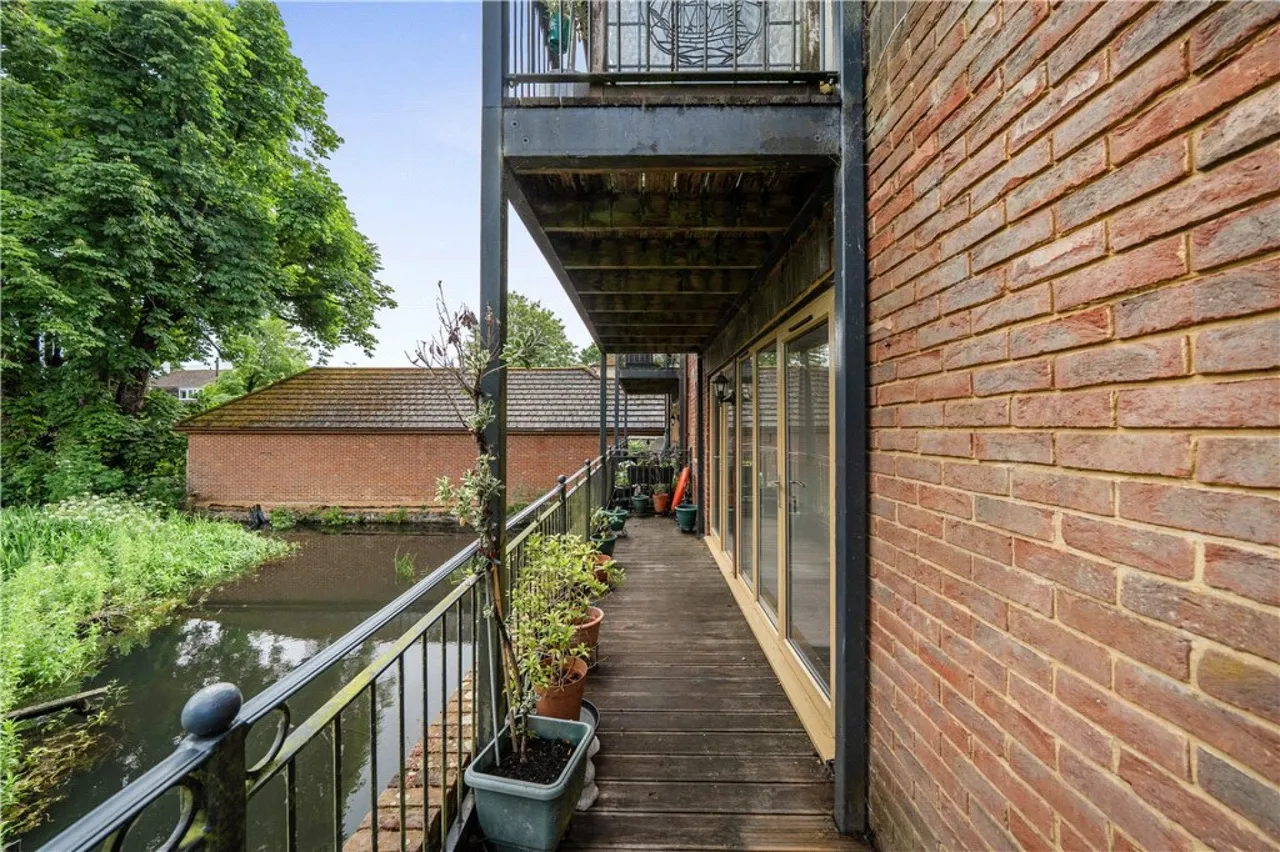 Hollman Drive, Romsey, SO51, photo 16