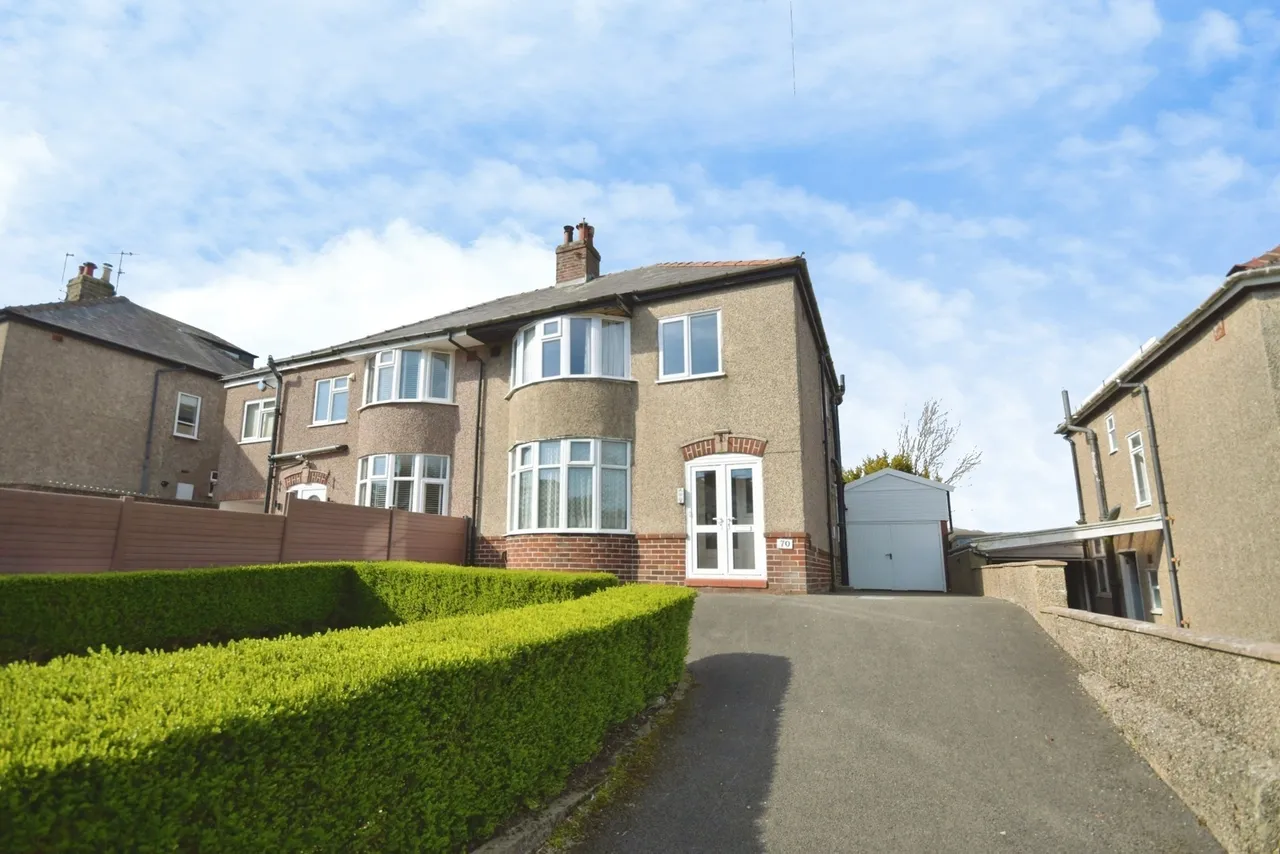 3 bed house for sale — Macclesfield Old Road, Buxton, Derbyshire, SK17