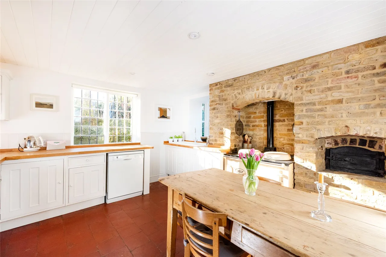 Main Street, Shalstone, MK18, photo 15