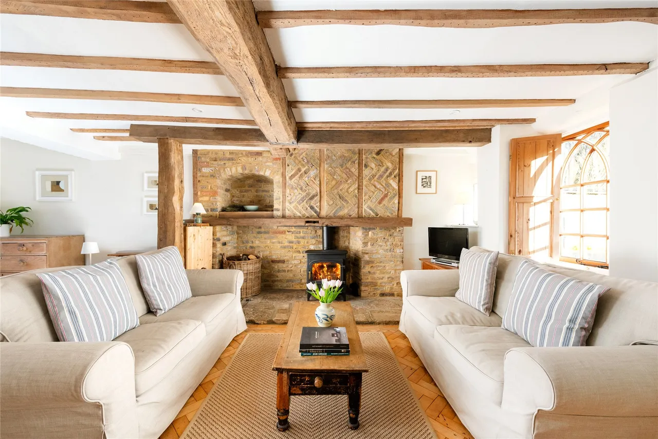 Main Street, Shalstone, MK18, photo 9