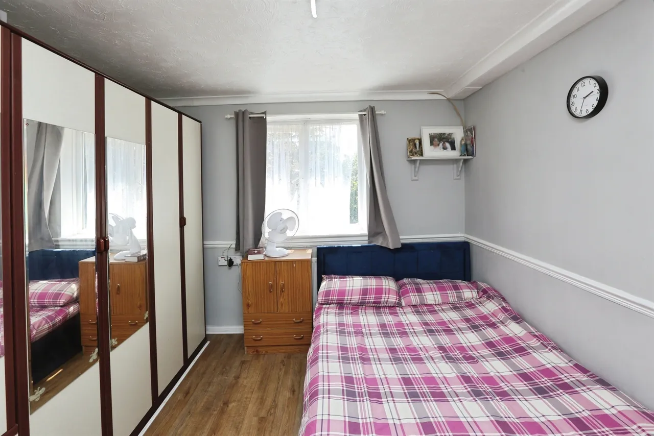St. Anns Crescent, Gosport, PO12, photo 12