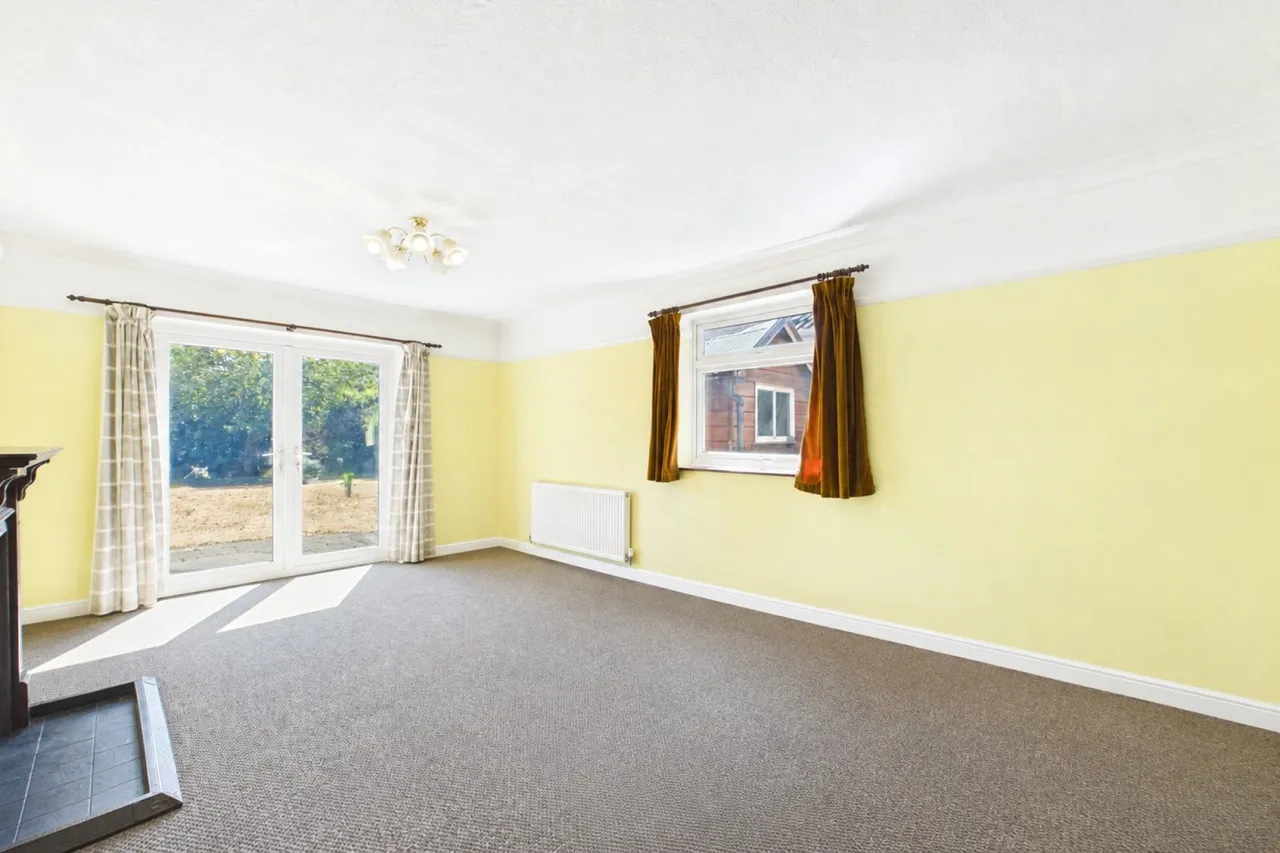 Church Road, Pamber Heath, RG26, photo 4