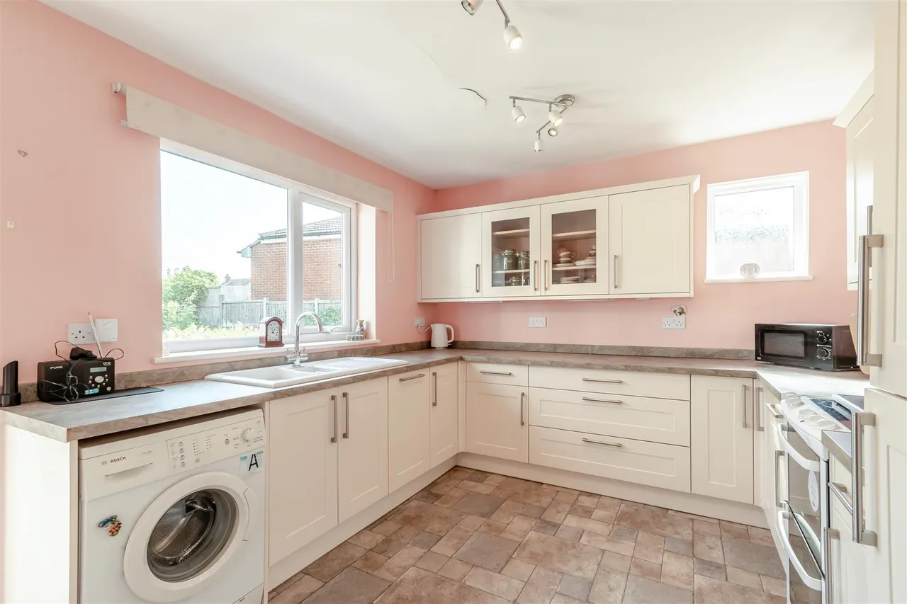 Amsbury Road, Coxheath, photo 2