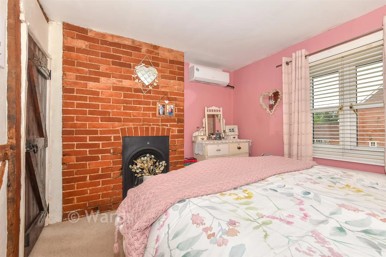 Lees Road, Yalding, ME18, photo 12
