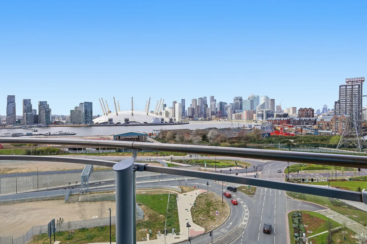 Tidal Basin Road, London, E16, photo 6