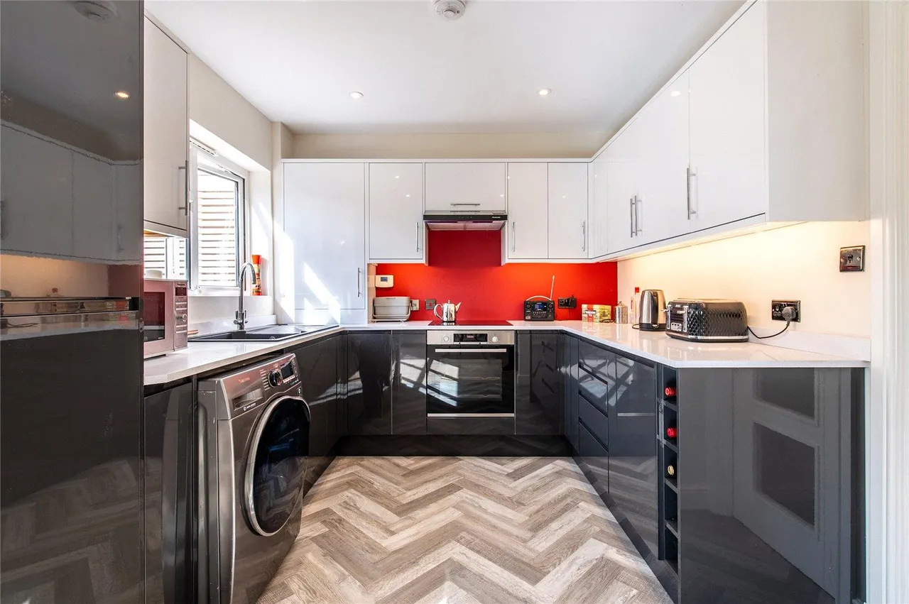 Westmorland Road, Maidstone, ME15, photo 2