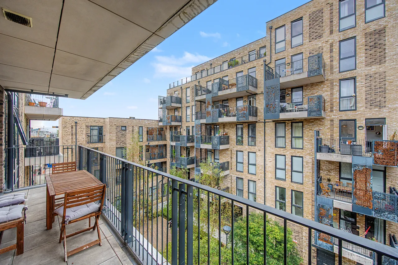 Flat 43, 2 Amelia Street, London, photo 4