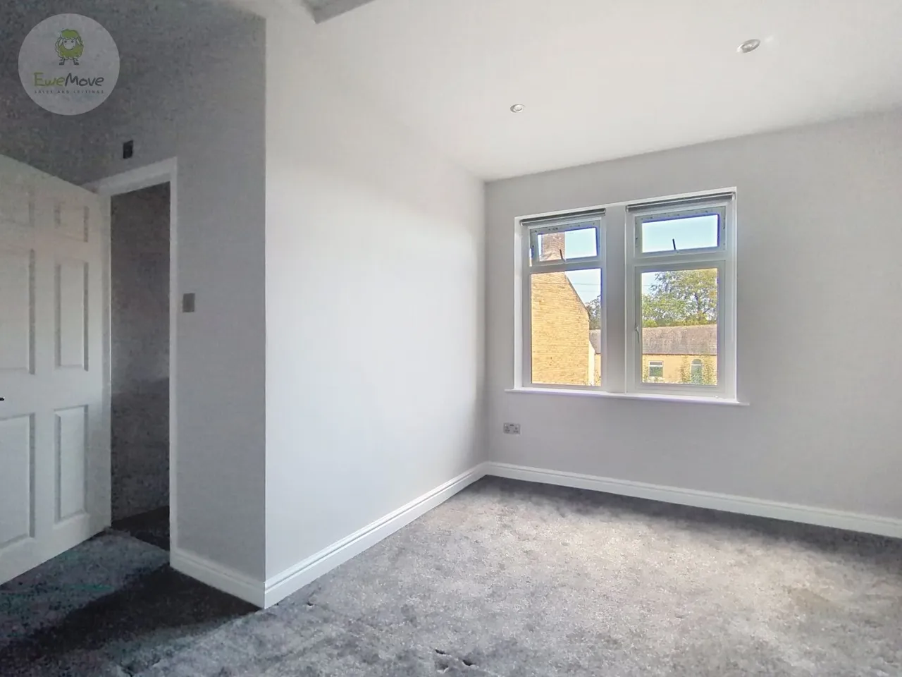 Empsall Row, Brighouse, HD6, photo 6