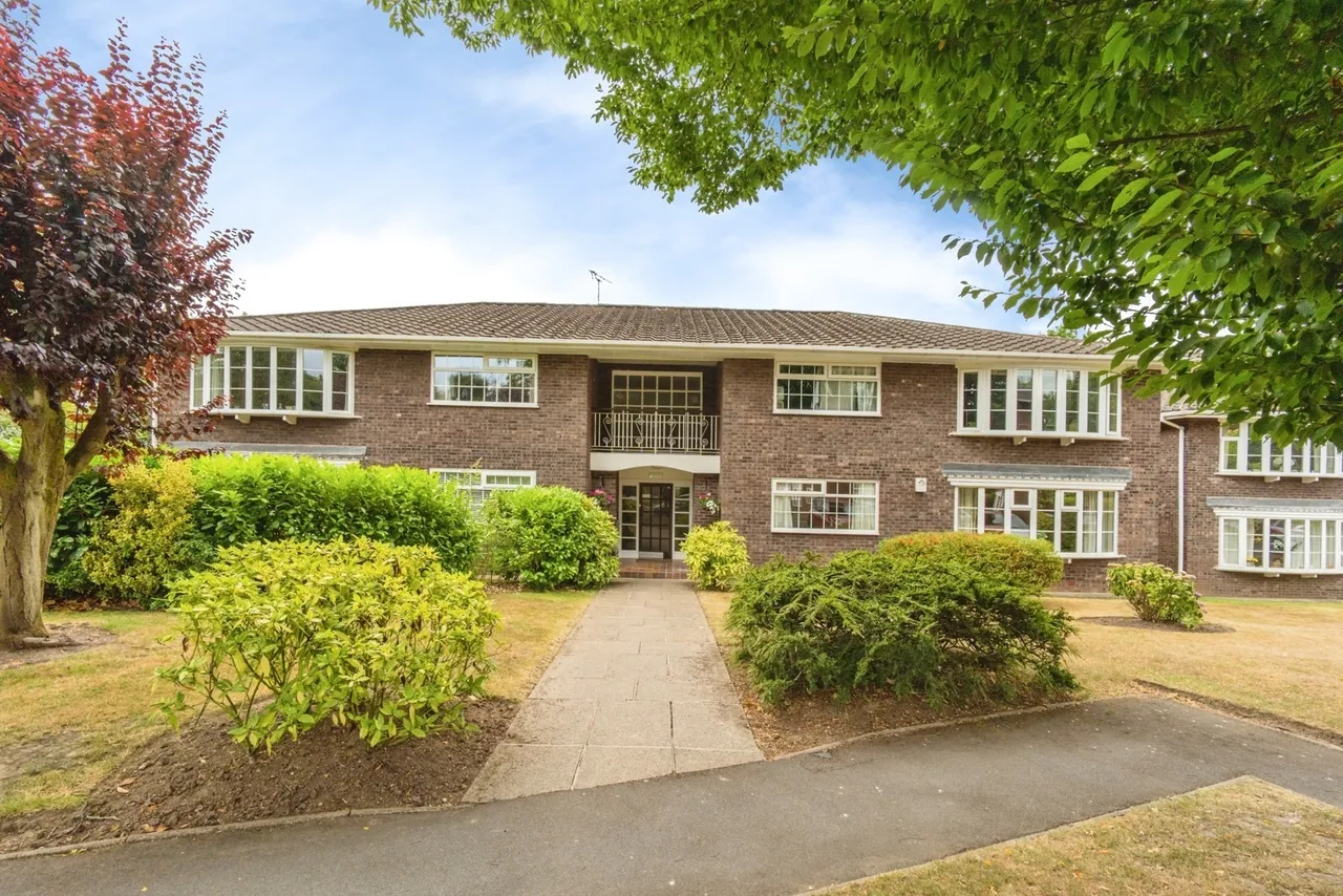 2 bed flat for sale — Ladybrook Road, Bramhall, Stockport, Greater Manchester, SK7