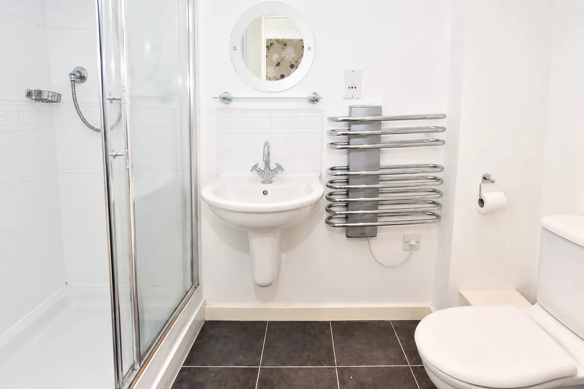 Quayside Drive, Essex, Colchester, CO2 8GQ, photo 6