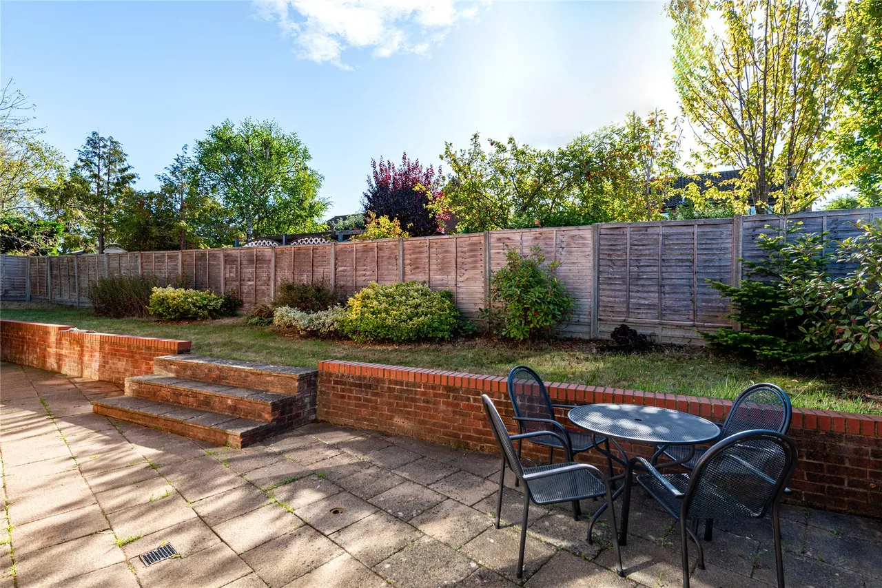 Dunster Court, Furzton, MK4, photo 4
