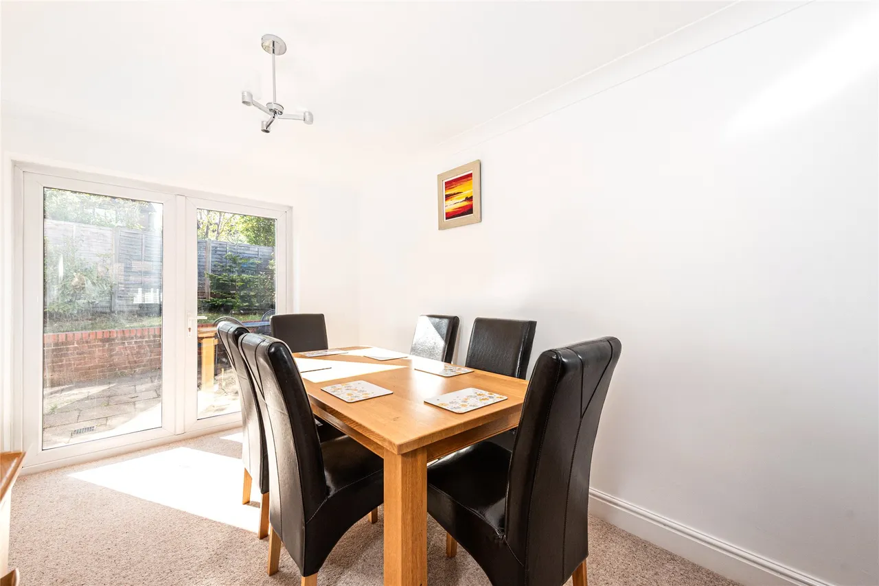 Dunster Court, Furzton, MK4, photo 8