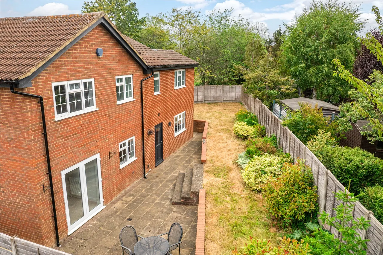 Dunster Court, Furzton, MK4, photo 5