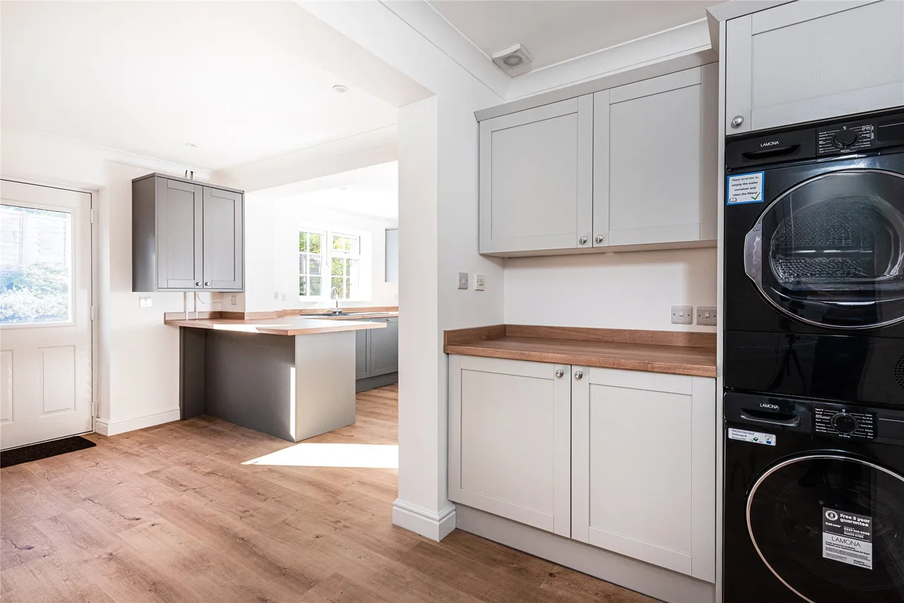 Dunster Court, Furzton, MK4, photo 13
