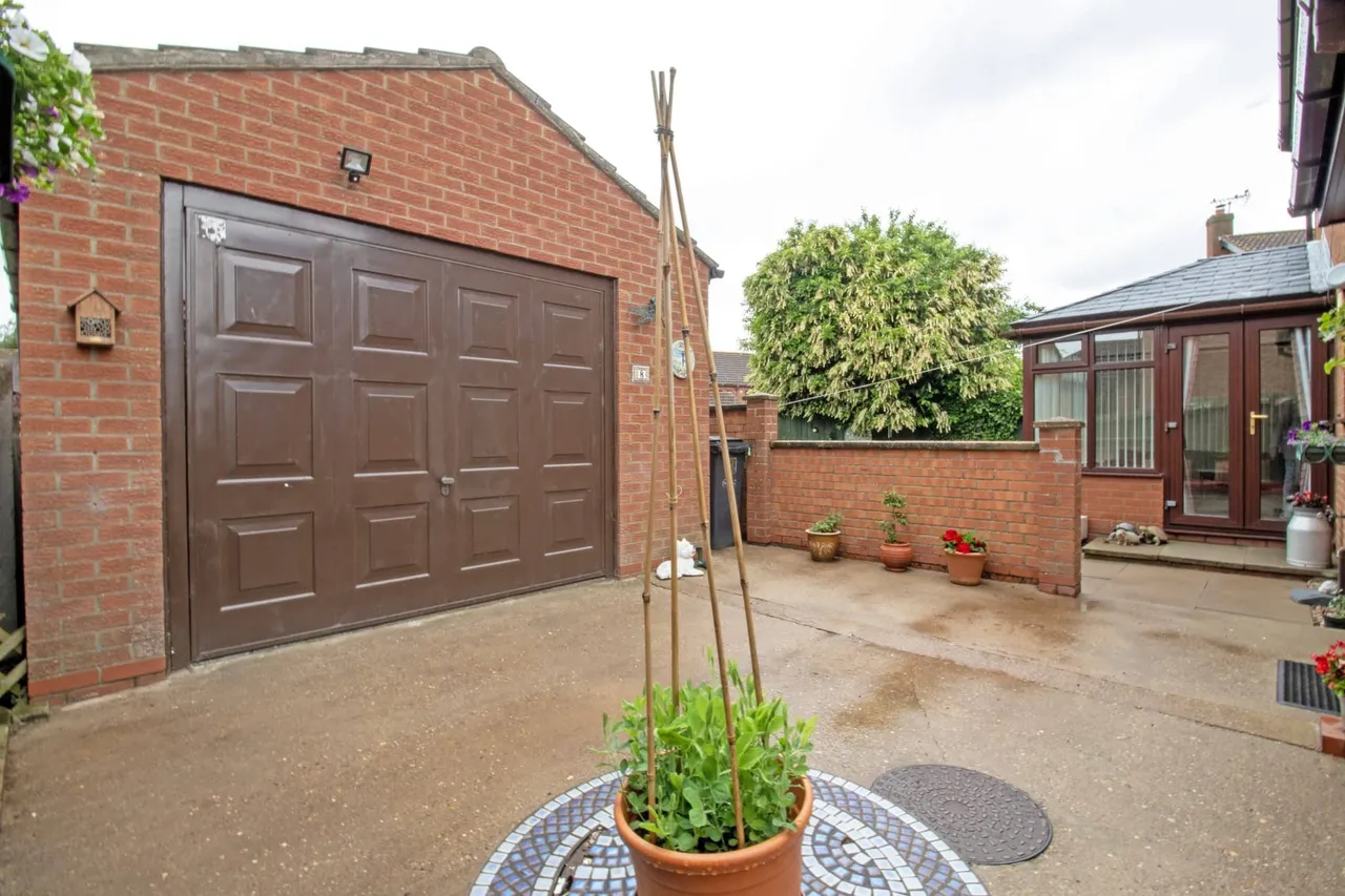 Priory Way, Lea, DN21, photo 20