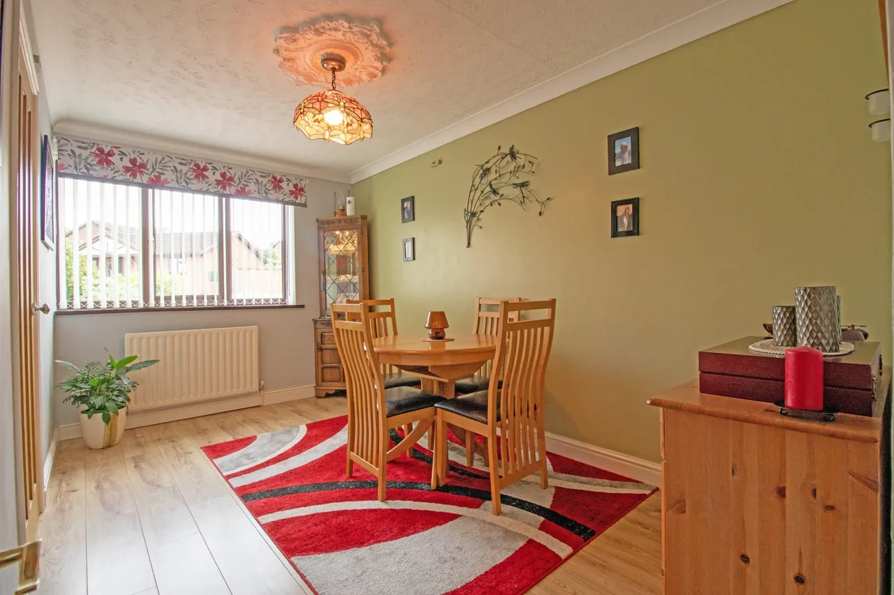 Priory Way, Lea, DN21, photo 9