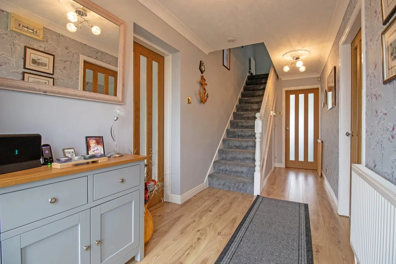 Priory Way, Lea, DN21, photo 12