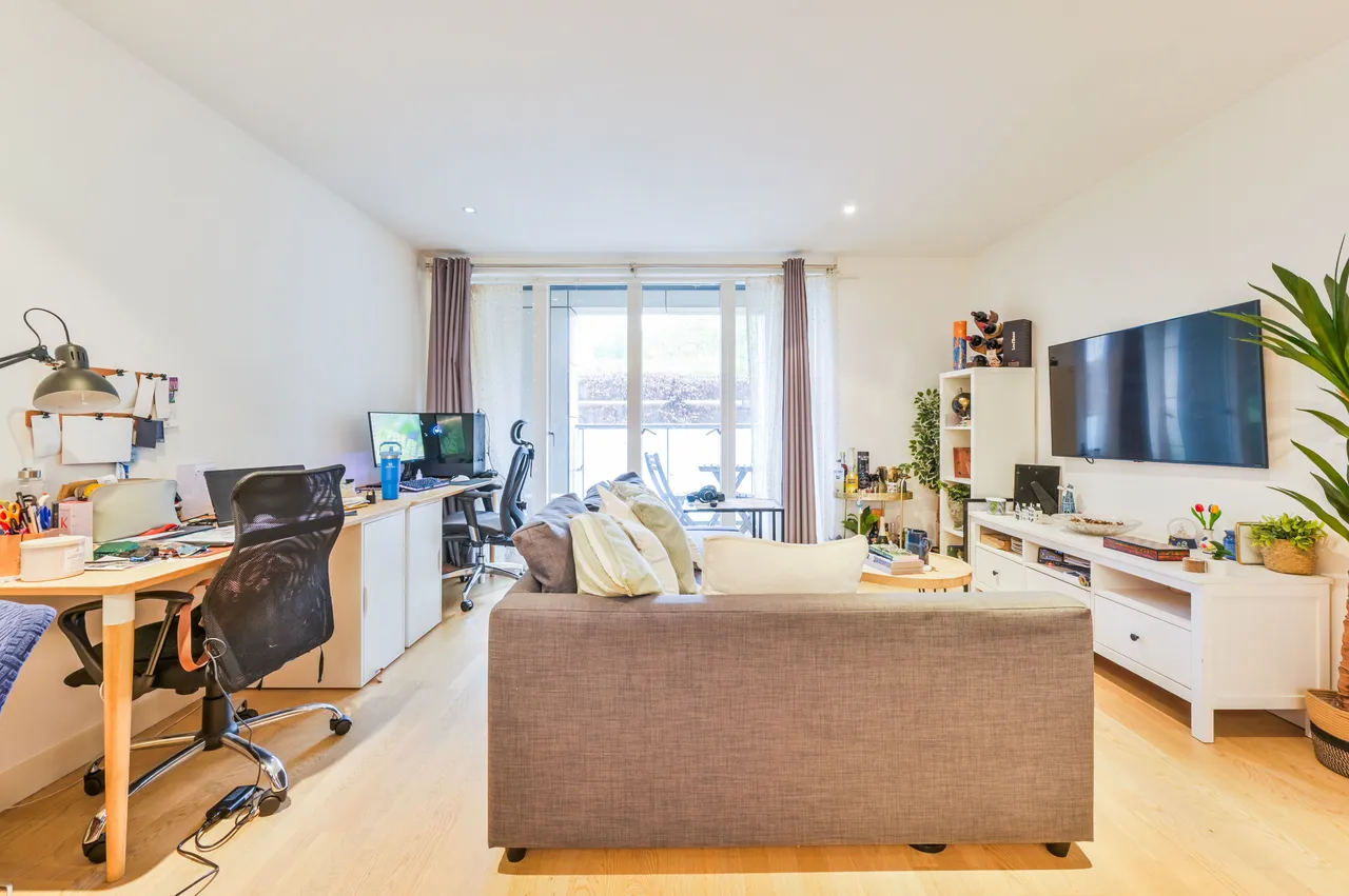 3 Masson House, Pump House Crescent, Brentford, photo 8