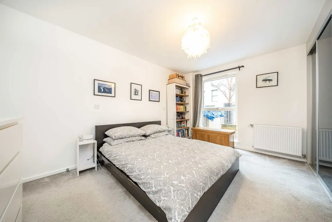 Selbourne Avenue, TW3, photo 6