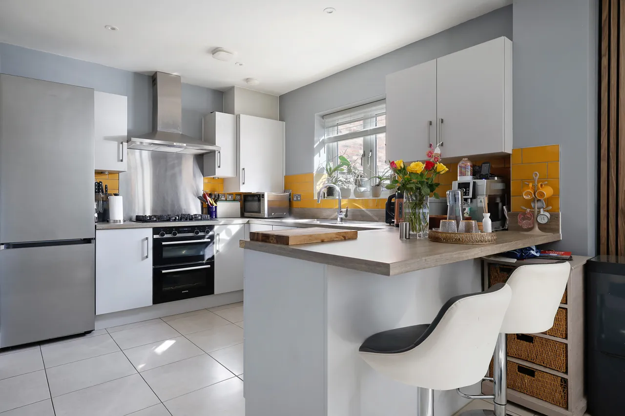 Drewell Close, Horley, RH6, photo 5