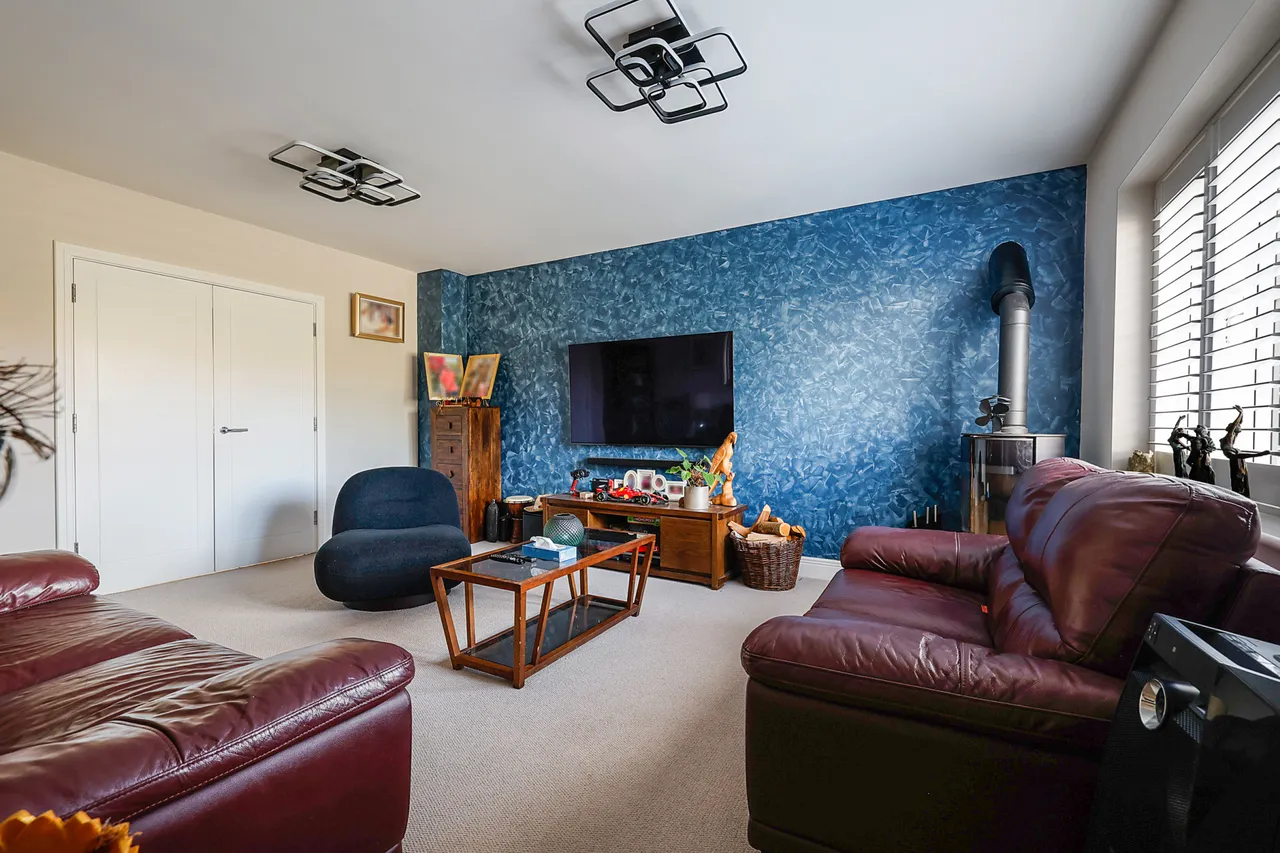 Drewell Close, Horley, RH6, photo 3