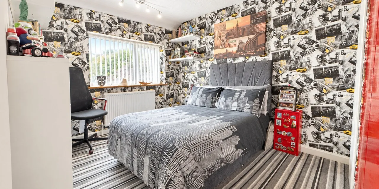 Bridgenorth Road, Wirral, CH61, photo 12