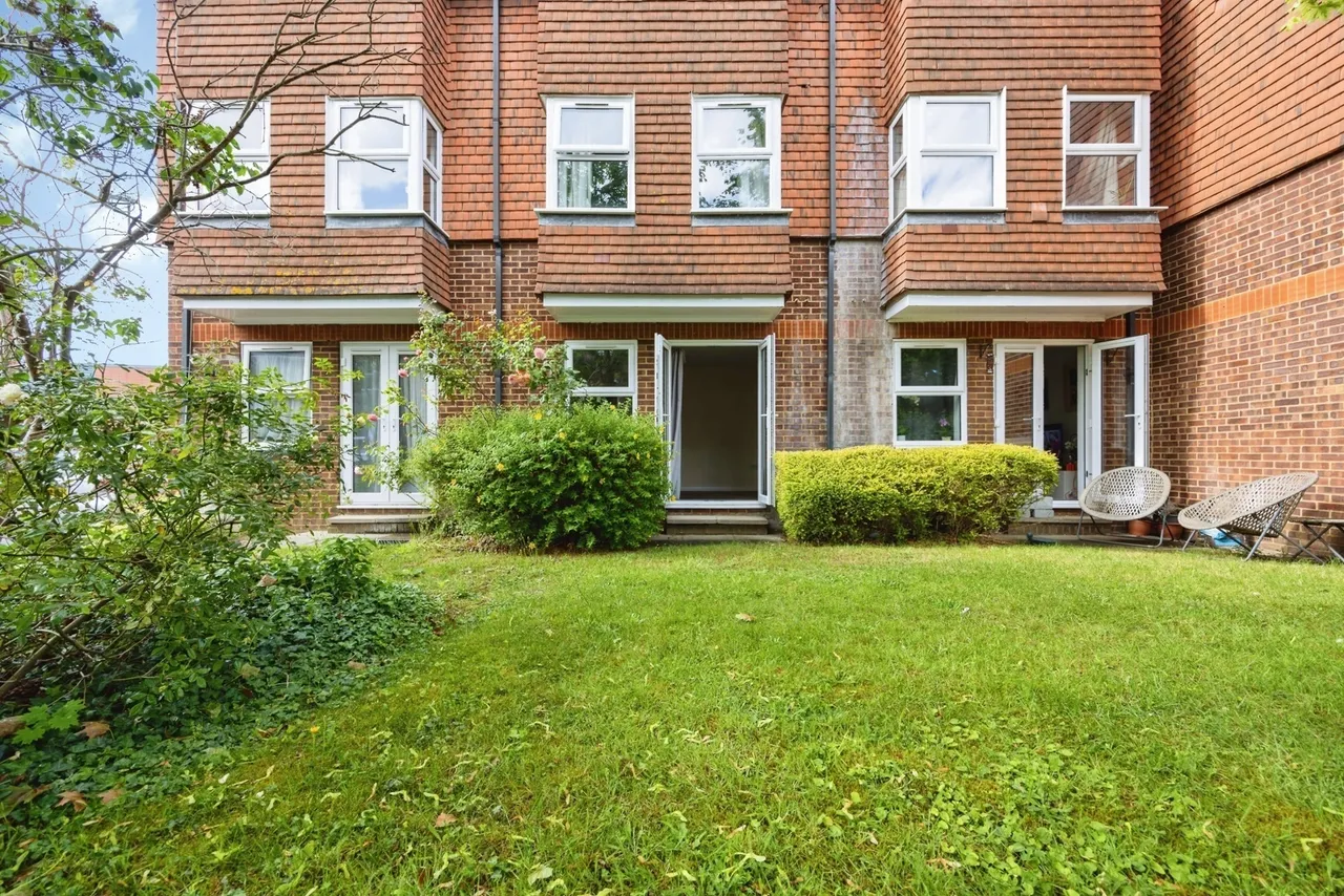 Josephs Road, Guildford, GU1, photo 6