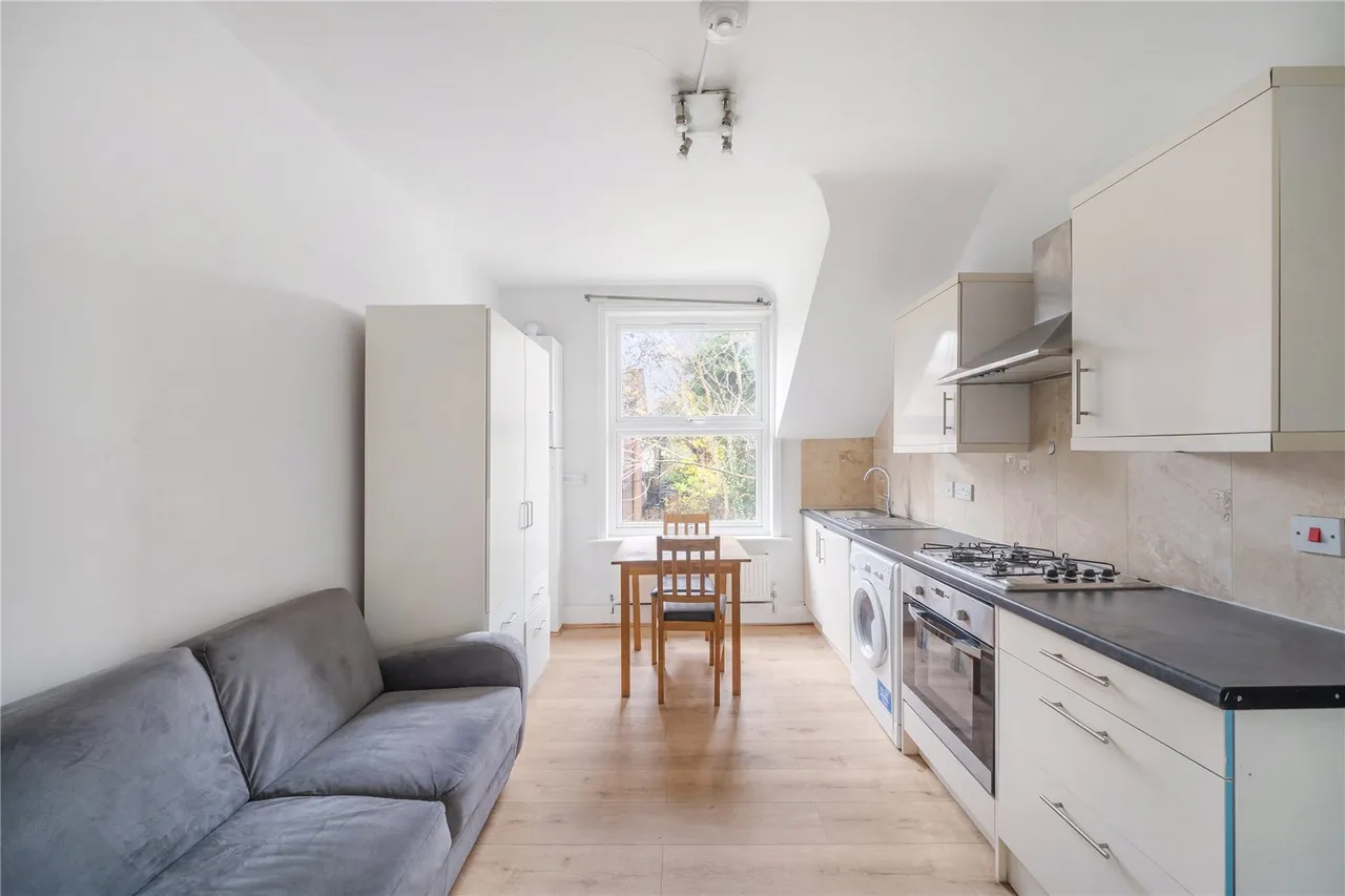 Aldrington Road, London, SW16, photo 3