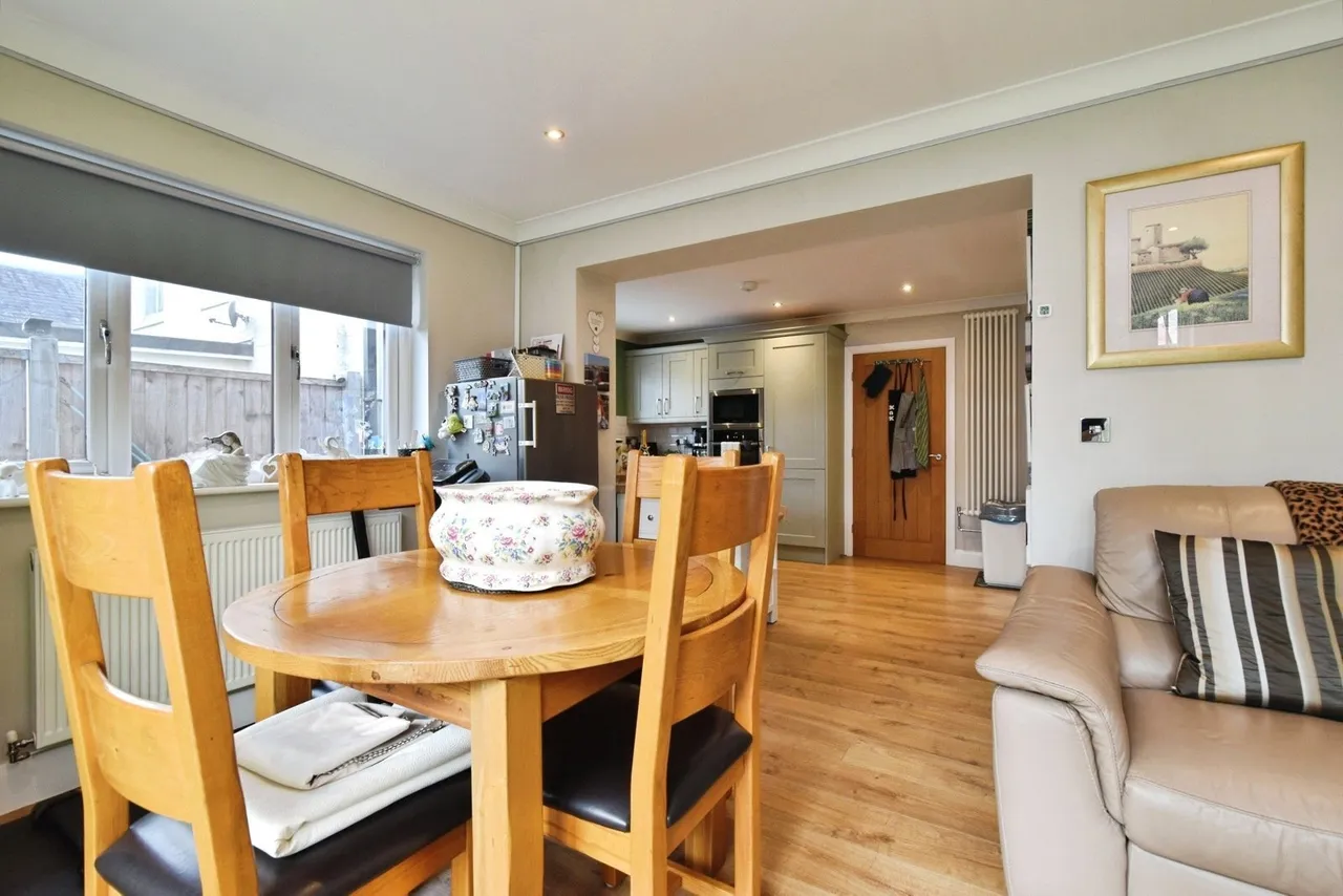 Betws Road, Ammanford, SA18, photo 4