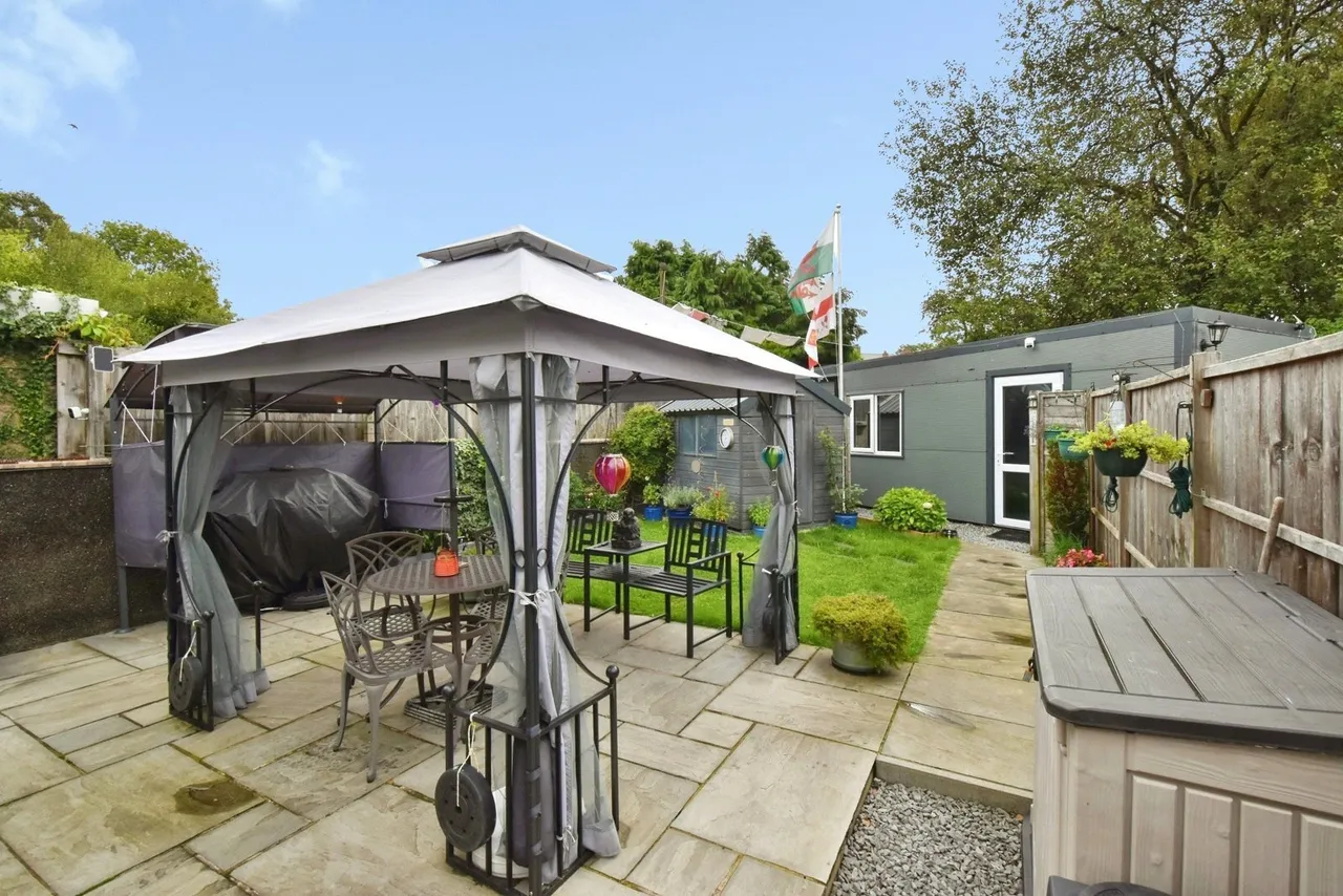 Betws Road, Ammanford, SA18, photo 14