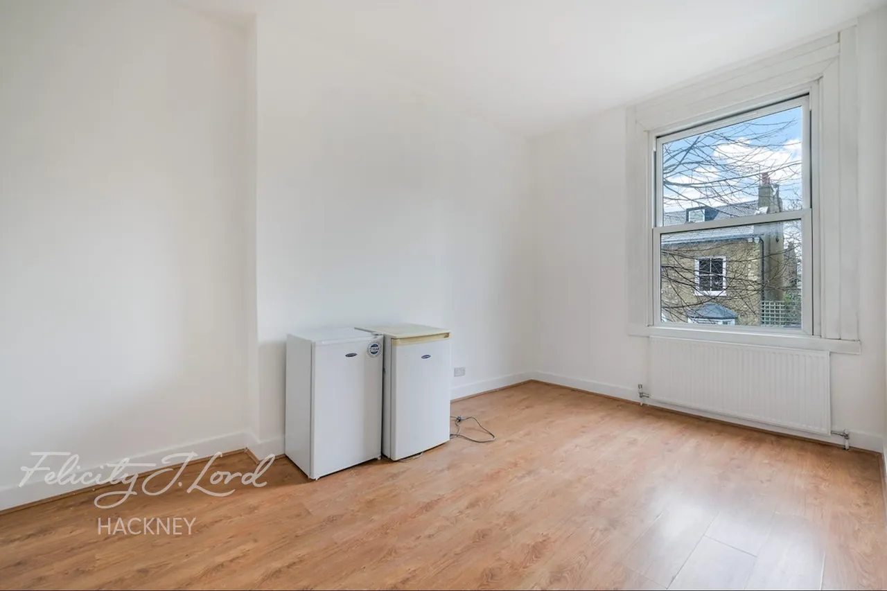 Elrington Road, photo 7