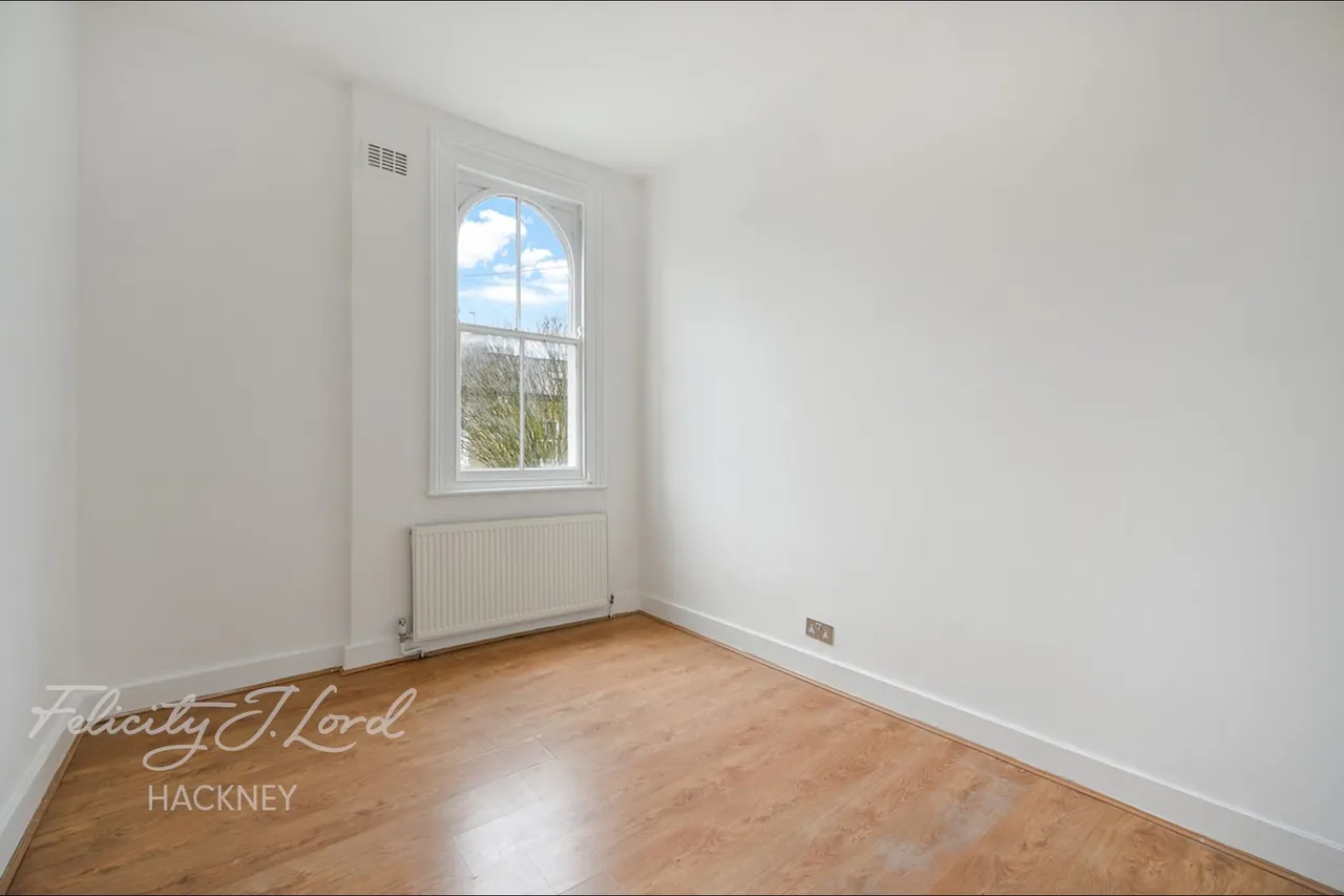 Elrington Road, photo 6