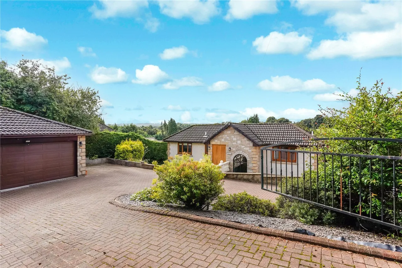 Falkirk Road, Larbert, Stirlingshire, FK5, photo 24