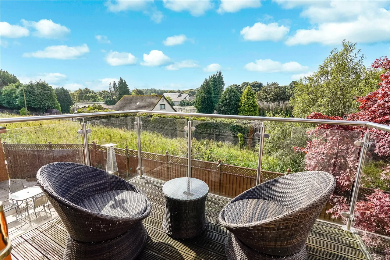 Falkirk Road, Larbert, Stirlingshire, FK5, photo 13