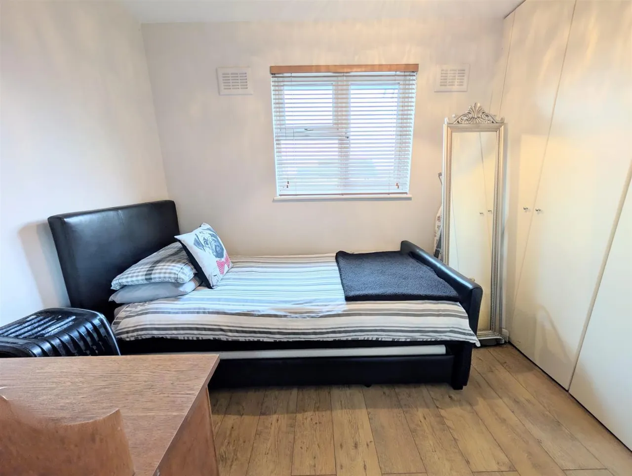 Frogmore Close, Slough, photo 8