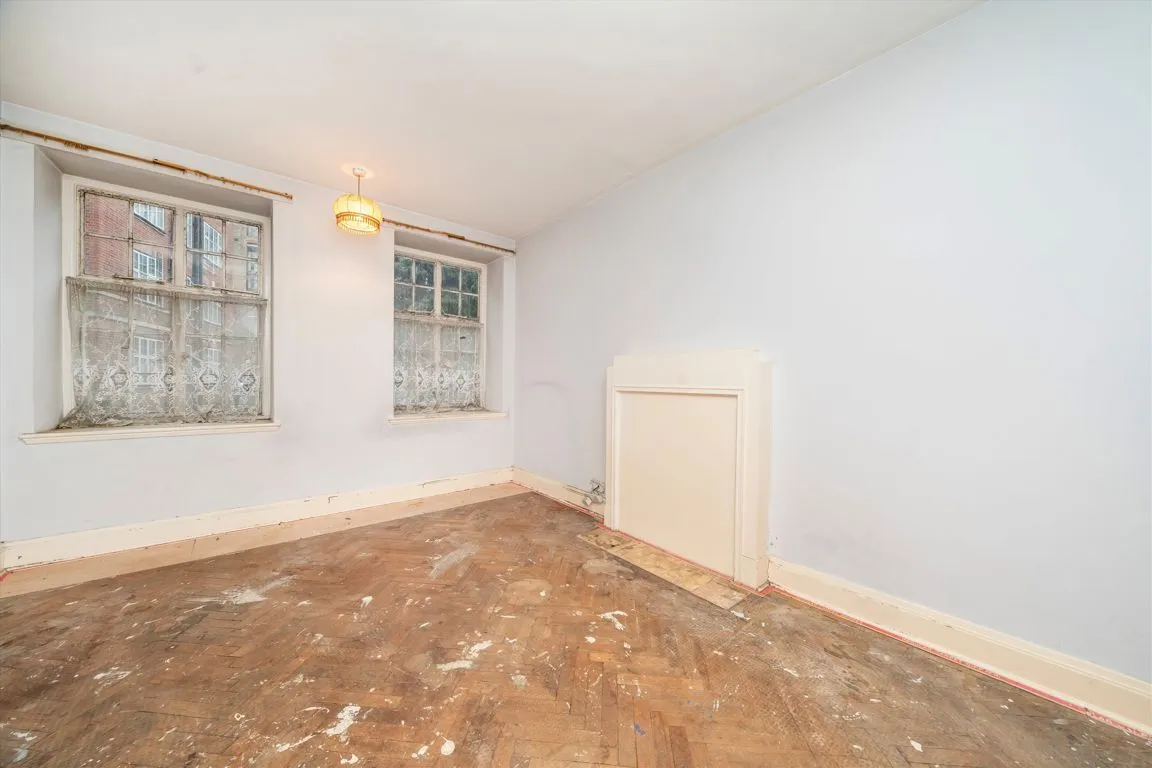 Heathfield Terrace, W4, photo 2