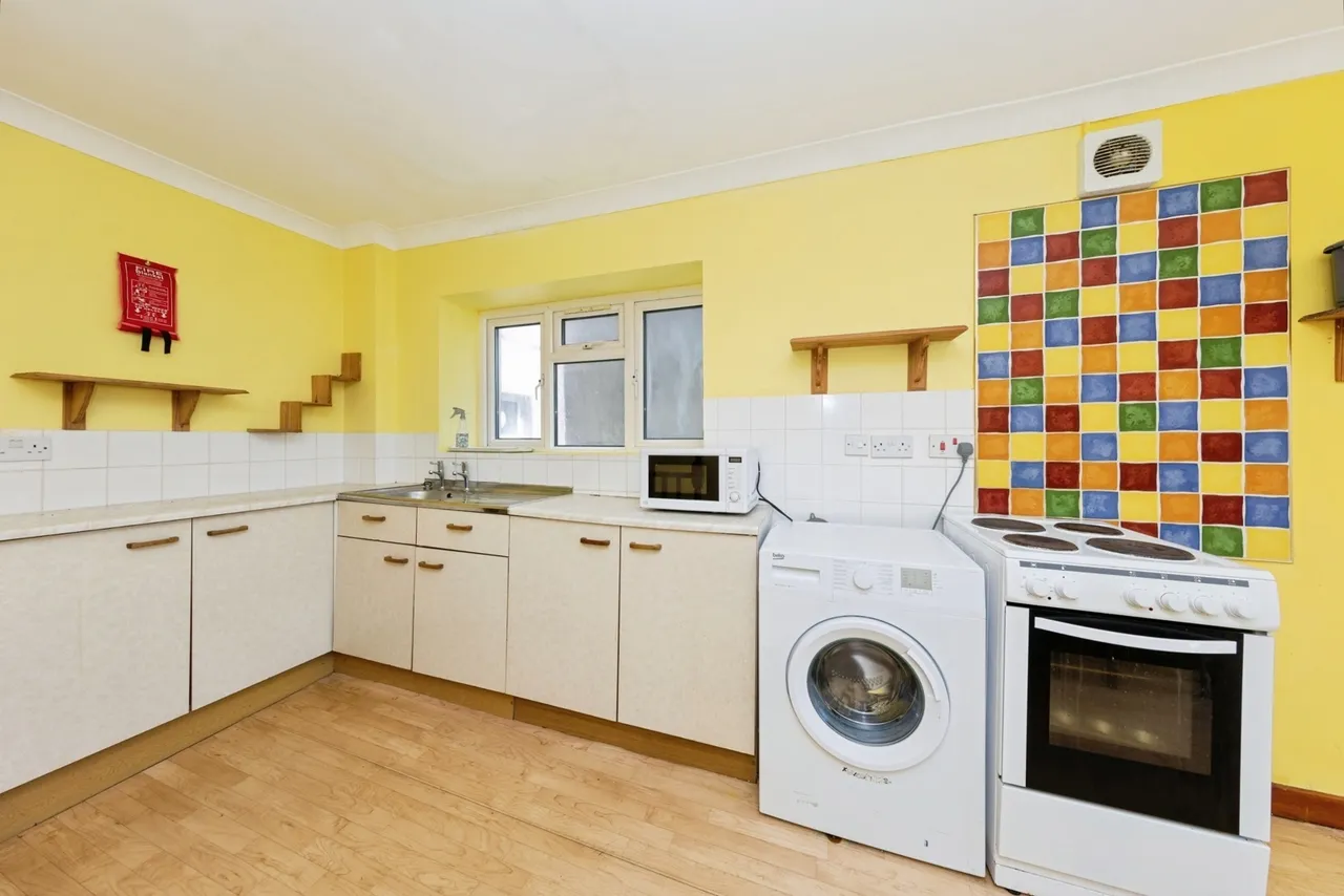 Murray Street, Llanelli, SA15, photo 8
