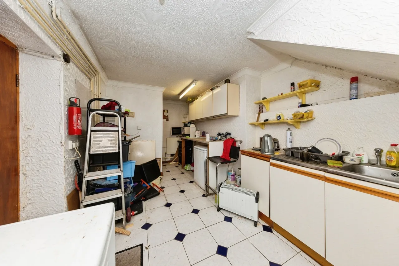 Murray Street, Llanelli, SA15, photo 6