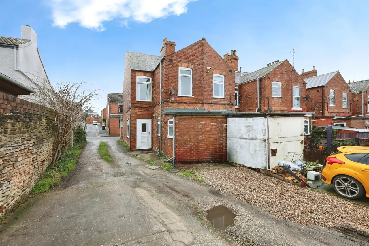 Welbeck Street, Whitwell, S80, photo 11