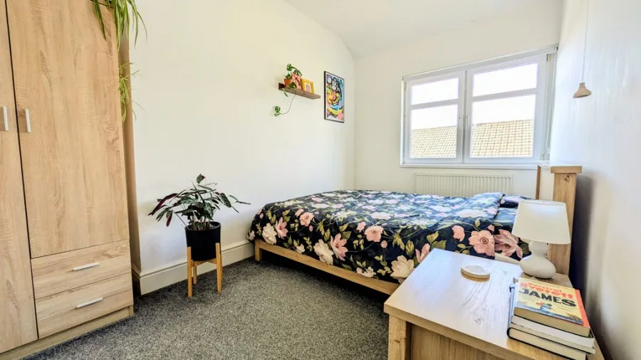 Cromwell Street, Merthyr Tydfil, photo 9