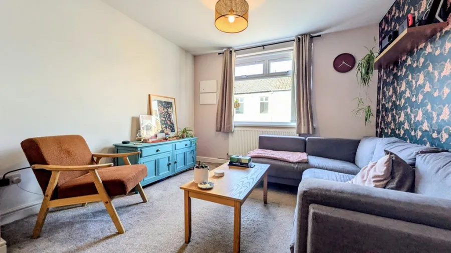 Cromwell Street, Merthyr Tydfil, photo 6