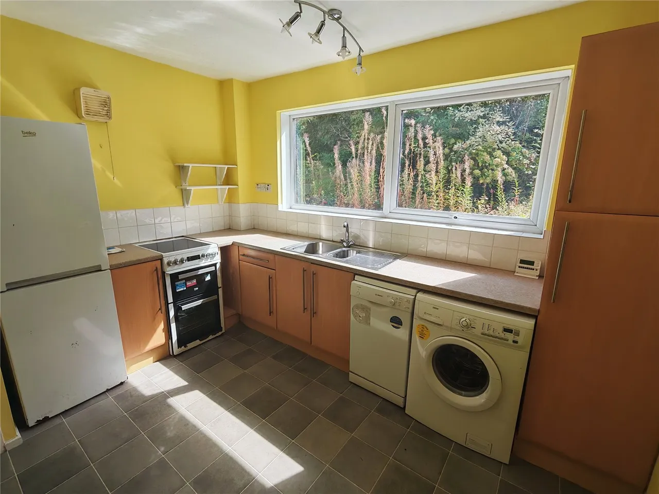 Melville Court, NOTTINGHAM, Nottinghamshire, NG3, photo 3