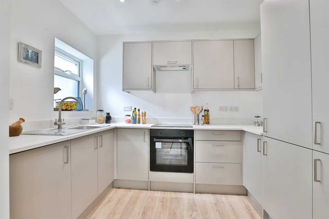 3 bed house for sale — Tower Road, Bournemouth