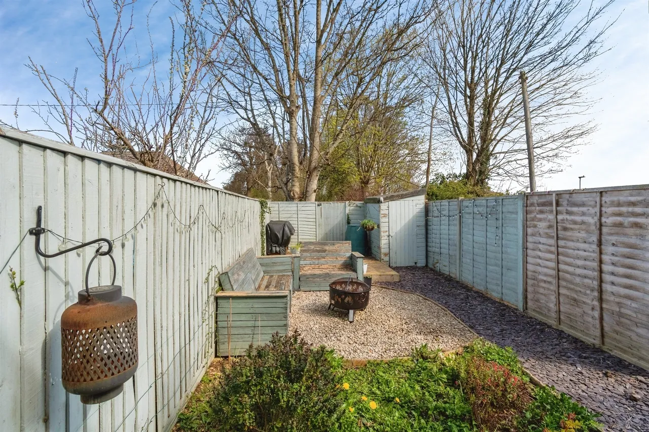 Ashwood Road, Rudloe, SN13, photo 14